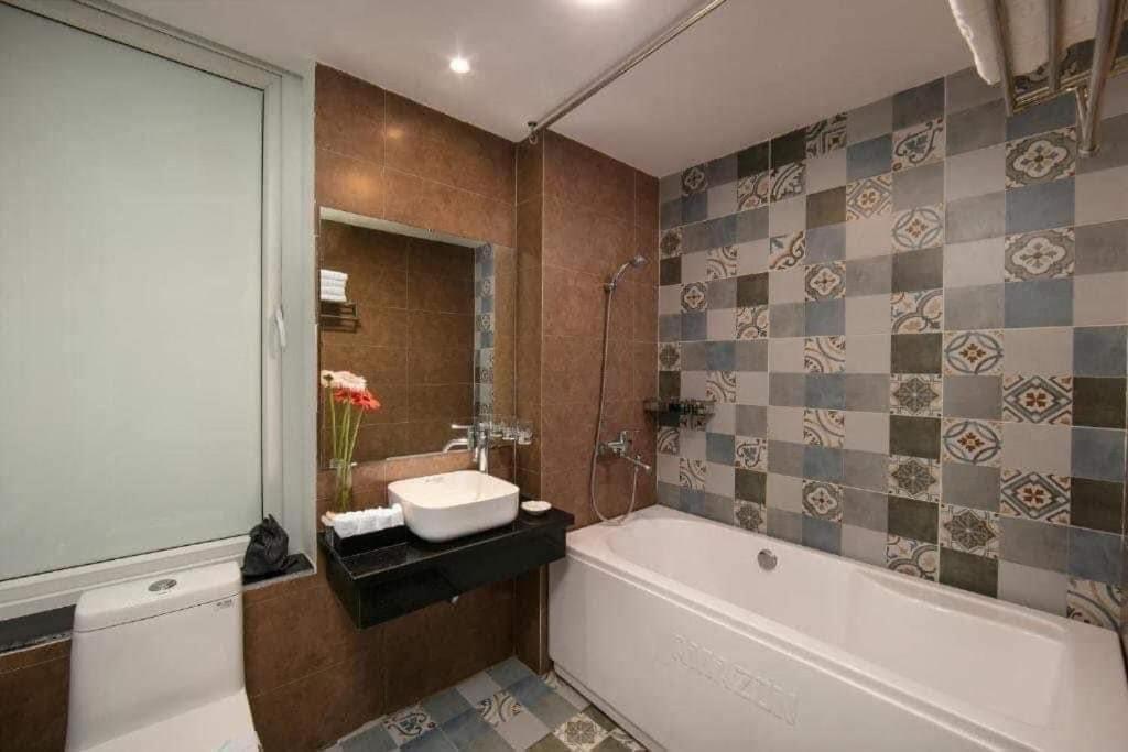 The Grand Diamond C Thanh Nhan Hanoi Zimmer foto